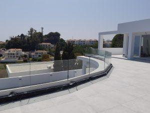 Cristal de seguridad en el balcón