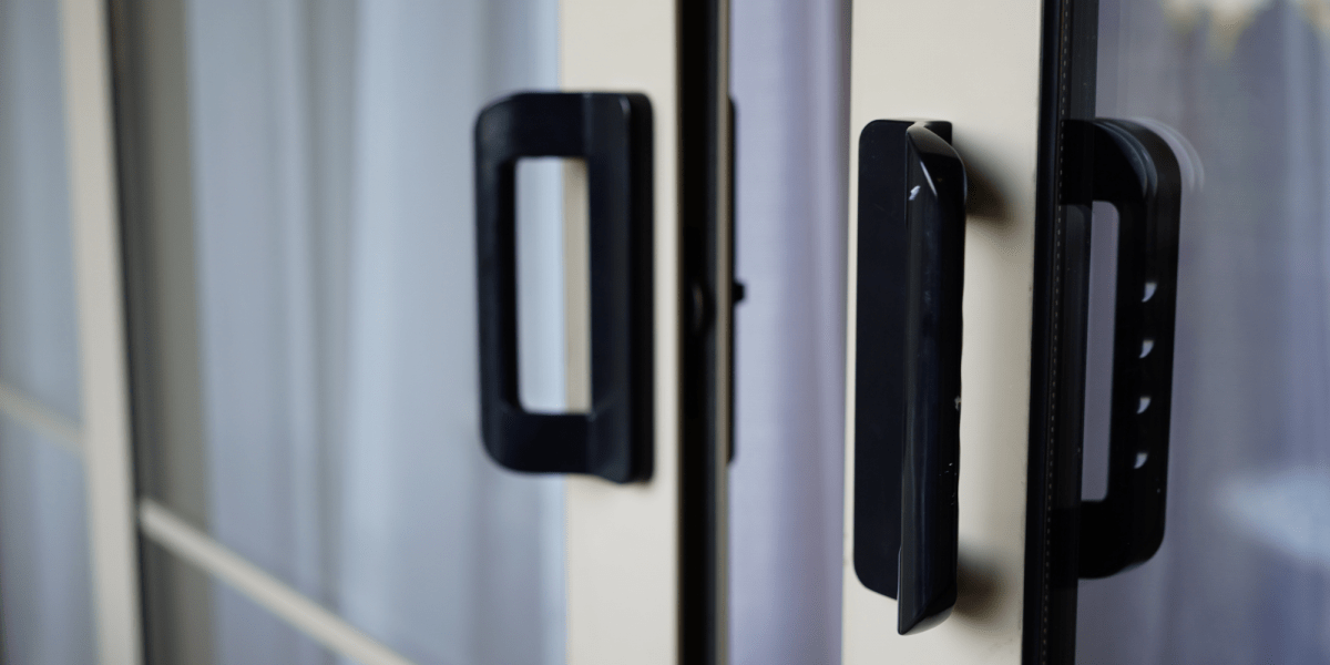 Cristales de seguridad en una puerta